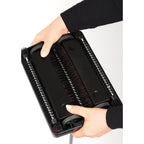 Balai manuel pour tapis, rouge