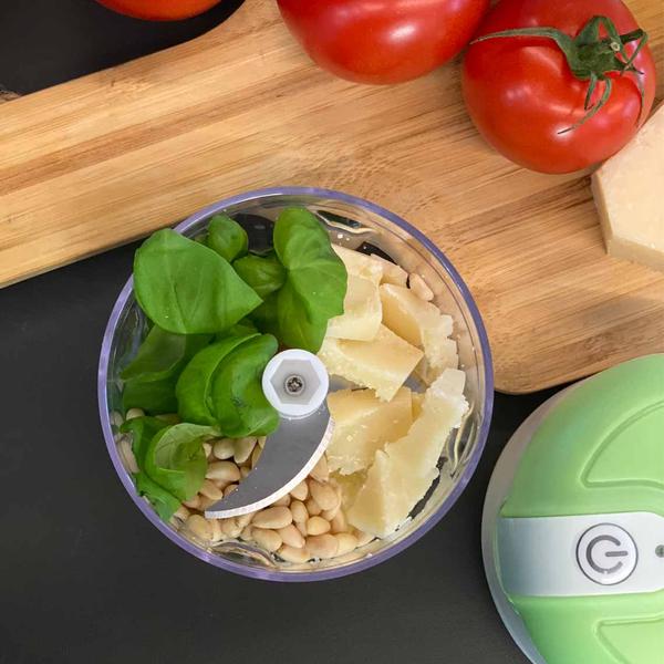 Livington 3 Seconds Chopper für selbstgemachtes Pesto