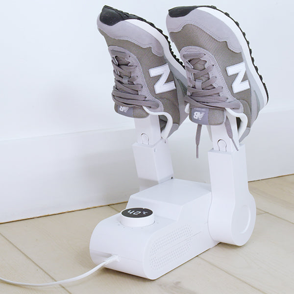 Turnschuhe trocknen mit dem Starlyf Schuhtrockner 