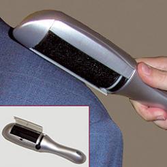 Brosse électrostatique pour vêtements 