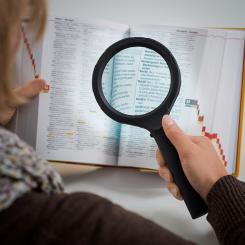 Loupe avec éclairage LED 